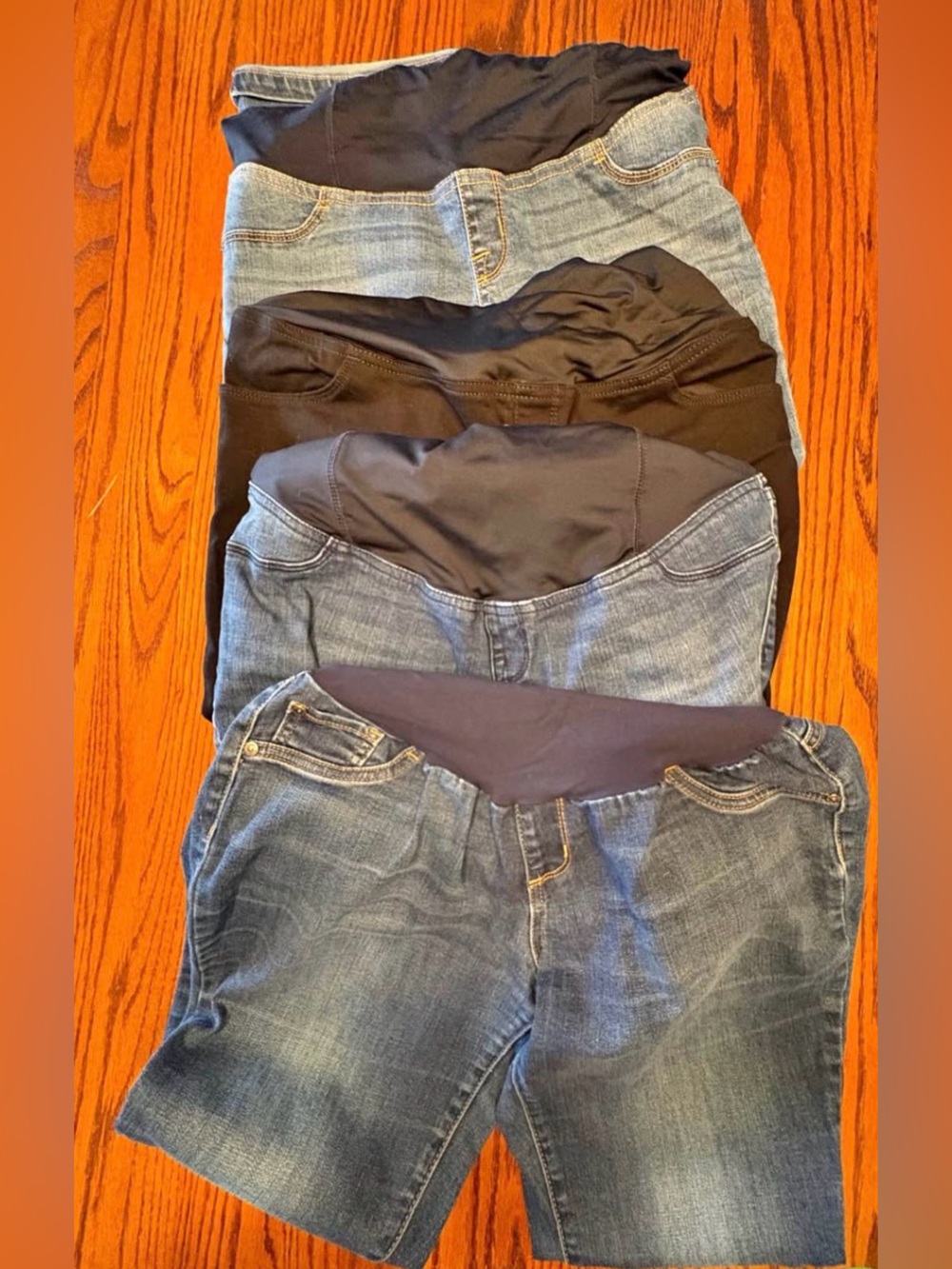LOT of 4 Maternity Jeans